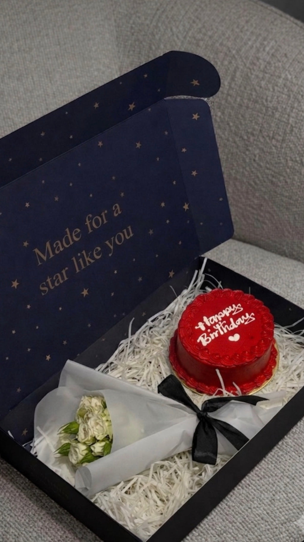 Mini cake + flowers