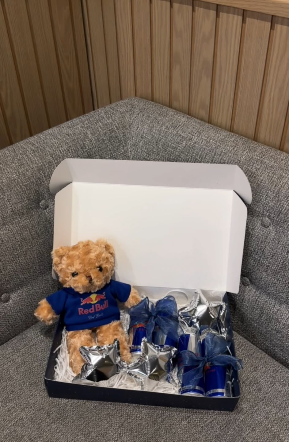 Red Bull teddy bear + 4 Red Bulls + balloons